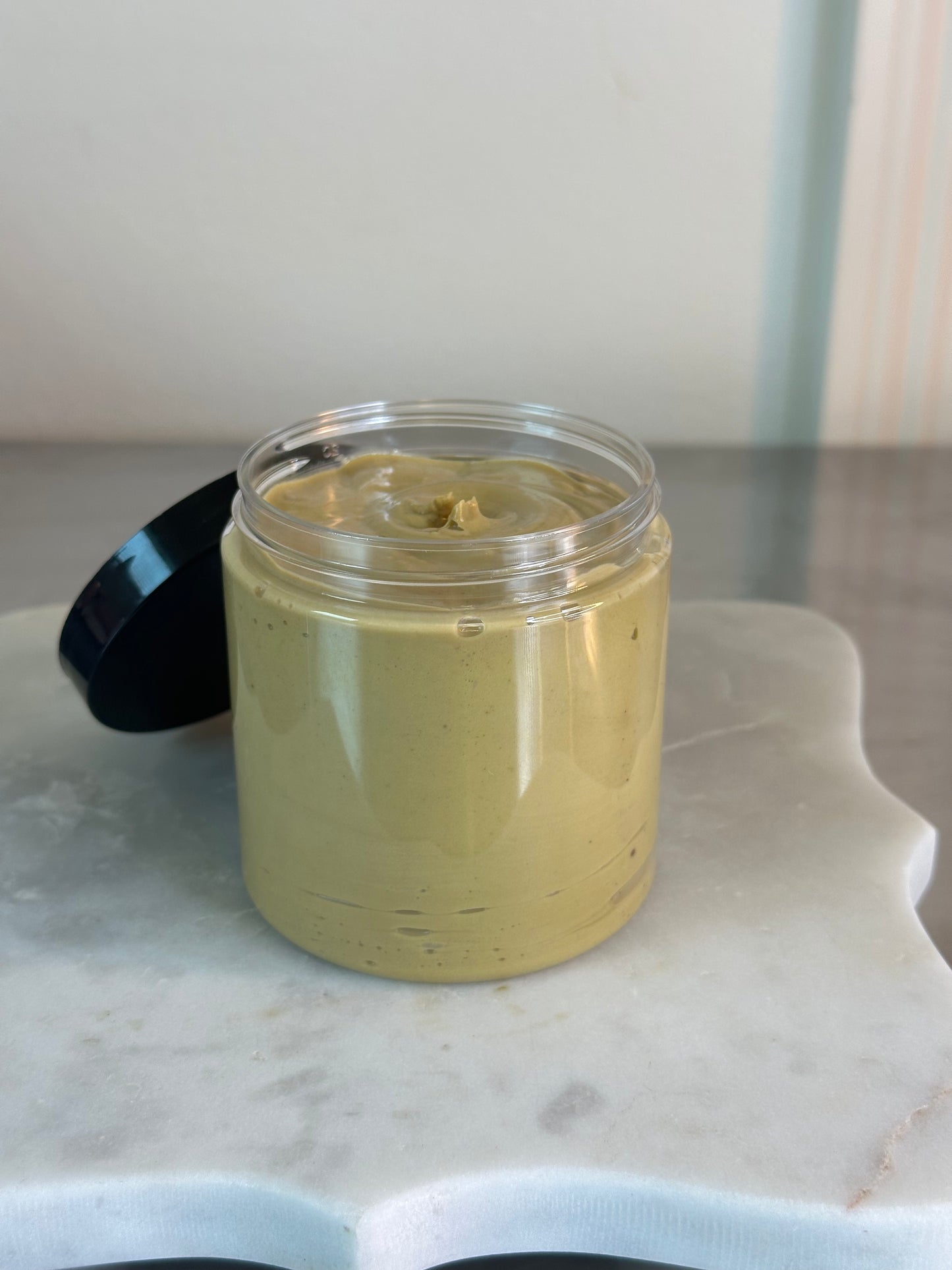 STRENGTHEN + REPAIR HAIR MASK